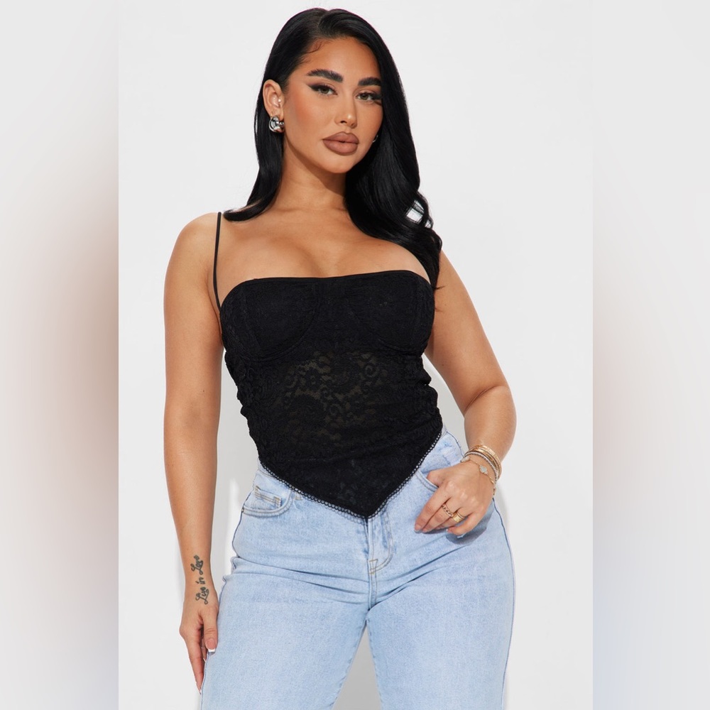 Black lace corset in black with adjustable spaghetti straps and built bra New